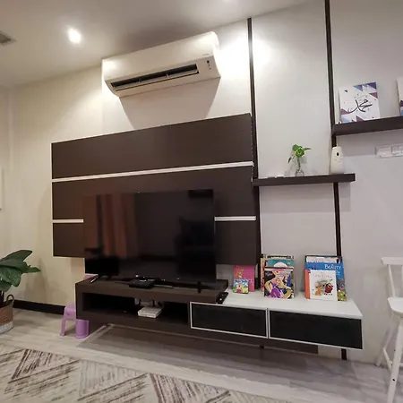 Enarahomes Shah Alam Exterior photo
